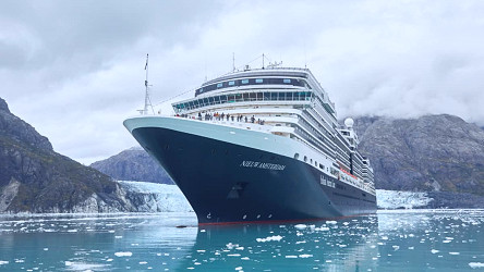 Holland America Line Sets Best-Ever Booking Week